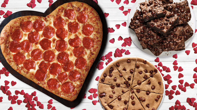 Pizza Hut Puts Together 2019 Valentine Bundle Featuring Heart-Shaped Pizza And Dessert