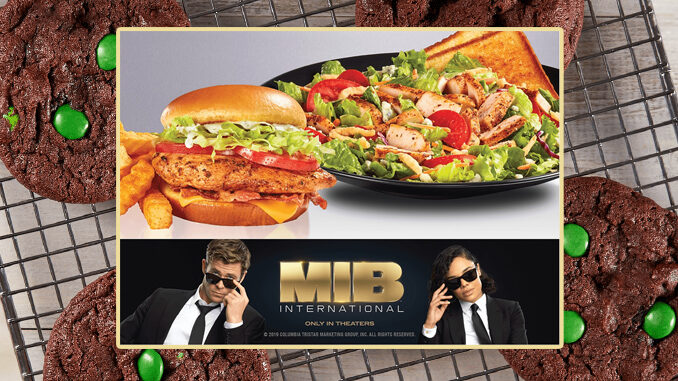 Zaxby’s Introduces New Men In Black Themed-Menu